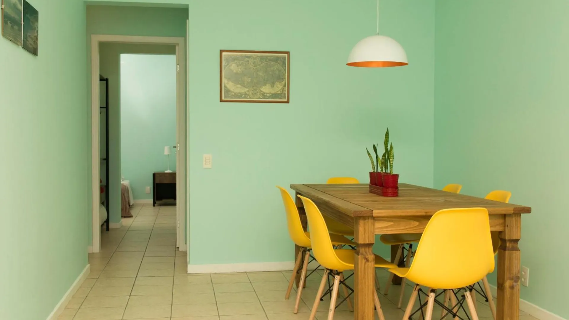 Apto De 3 Quartos Na Alm. Lamego, Centro Cen15 Florianopolis Brazil