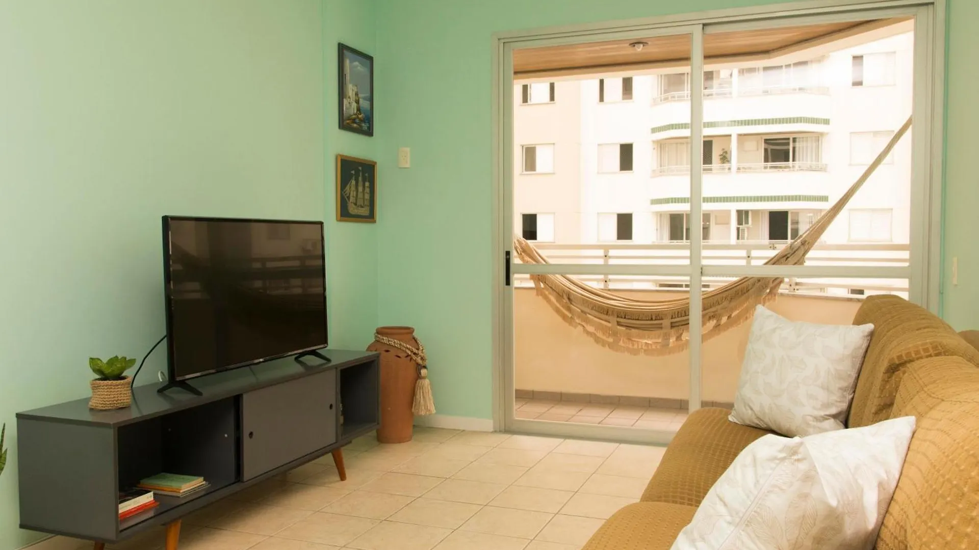 Apto De 3 Quartos Na Alm. Lamego, Centro Cen15 Apartment Florianopolis Brazil